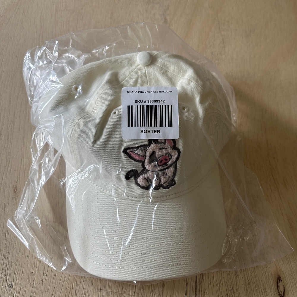 Disney “Moana” Pua Hat - NWT